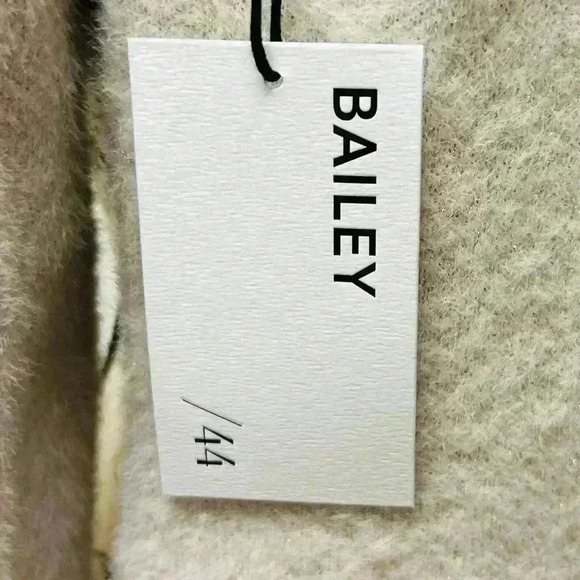 NWT Bailey 44 Cream Fuzzy Sweater Dress Size XL Long Sleeve - Picture 8 of 11